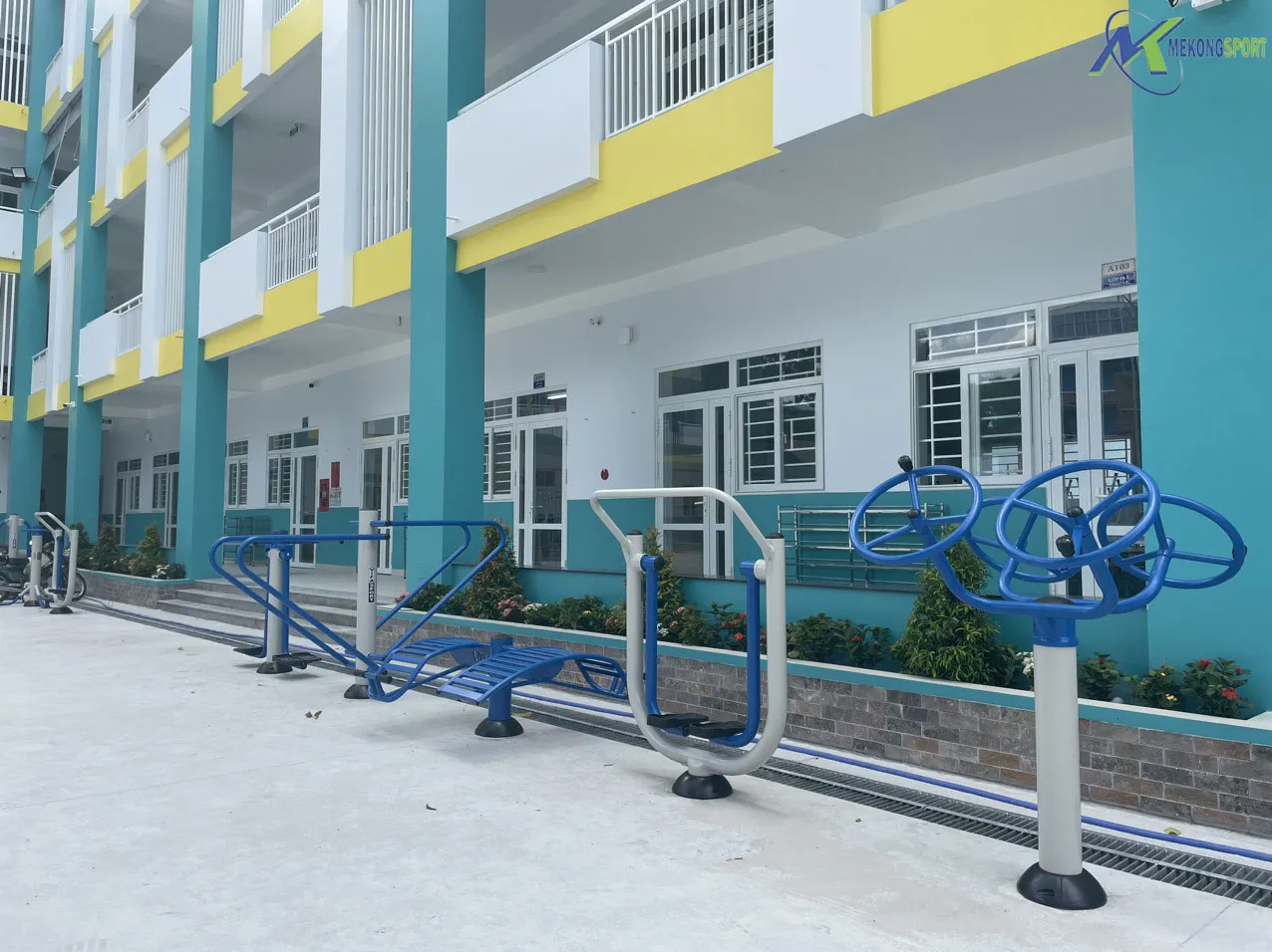 Dự toán chi phí lắp đặt thiết bị thể thao trường học