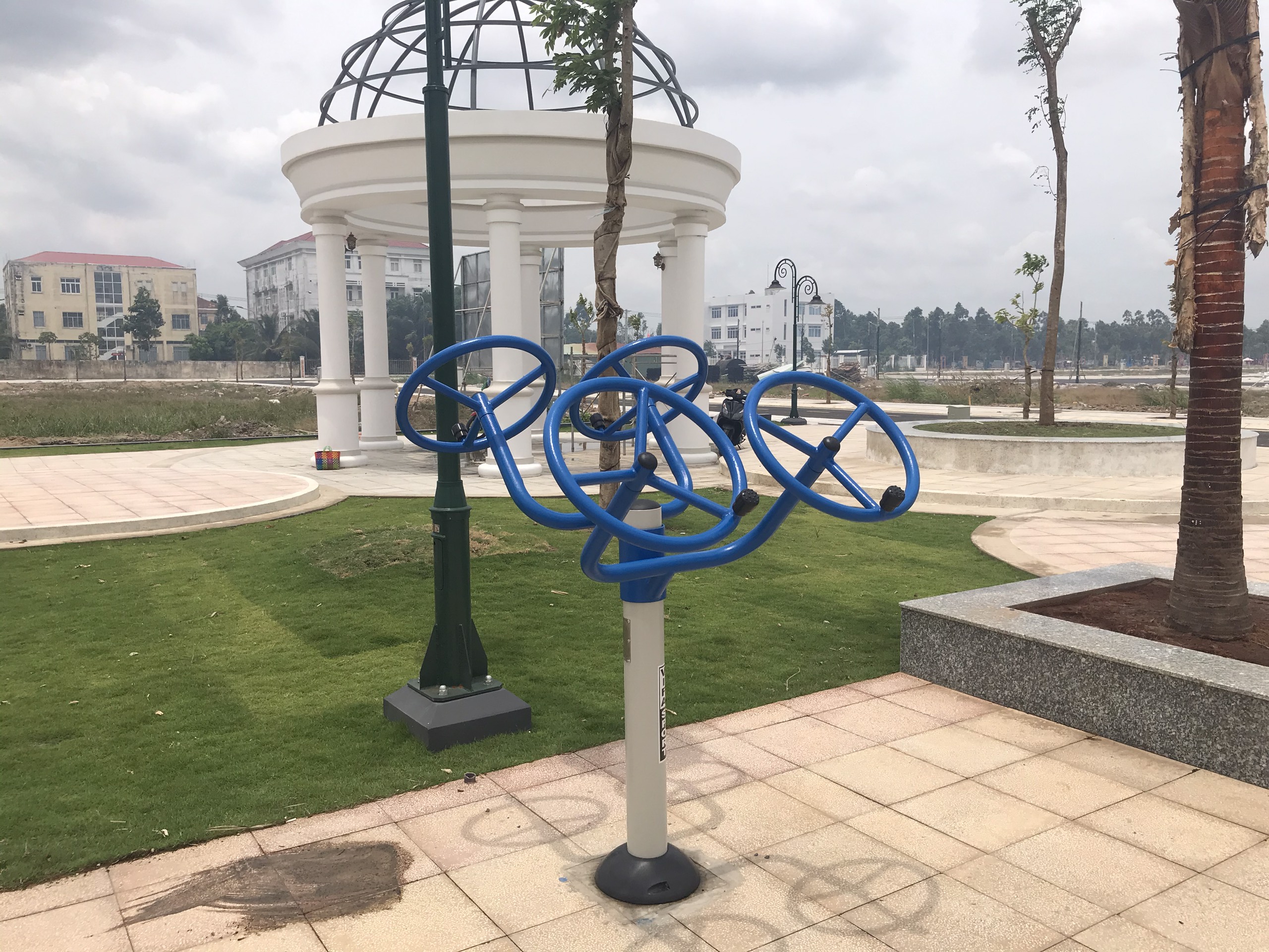 7 lưu ý khi lắp máy thể dục công viên